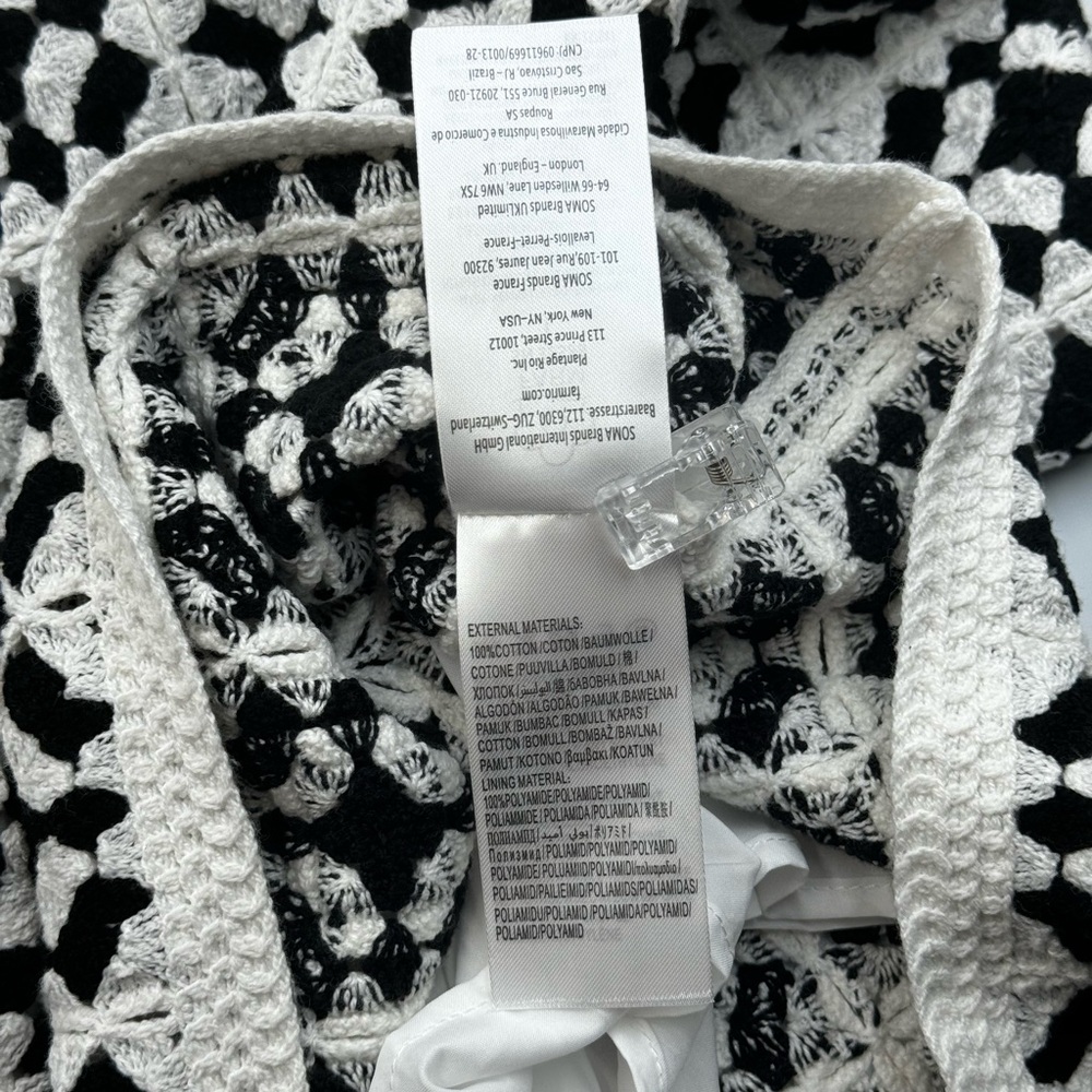 🆕 FARM Rio 🧿 NWT Patch Crochet Black & White Monochrome Mini Dress - Size L - Picture 16 of 16